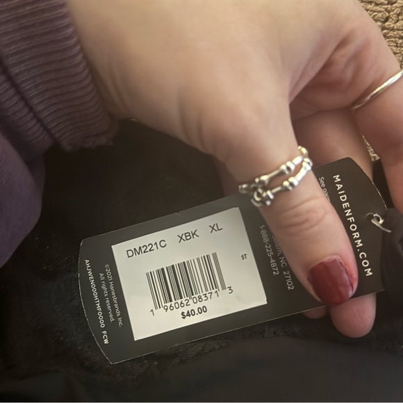 High Neck Wireless Pullover Bra with Mesh Design - Picture 8 of 8